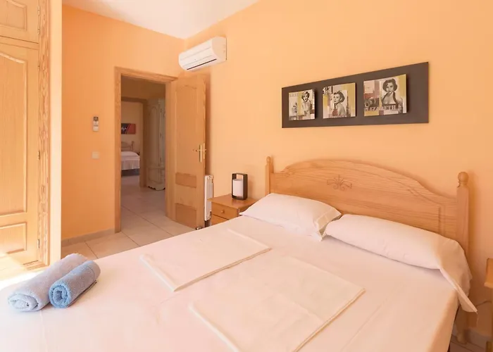 Chris, Area Of - By Villamar Willa Calpe